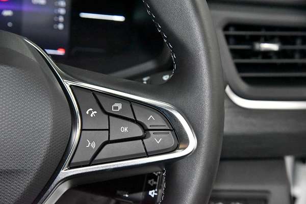 2025 Renault Trafic Premium X82 LWB Low Roof