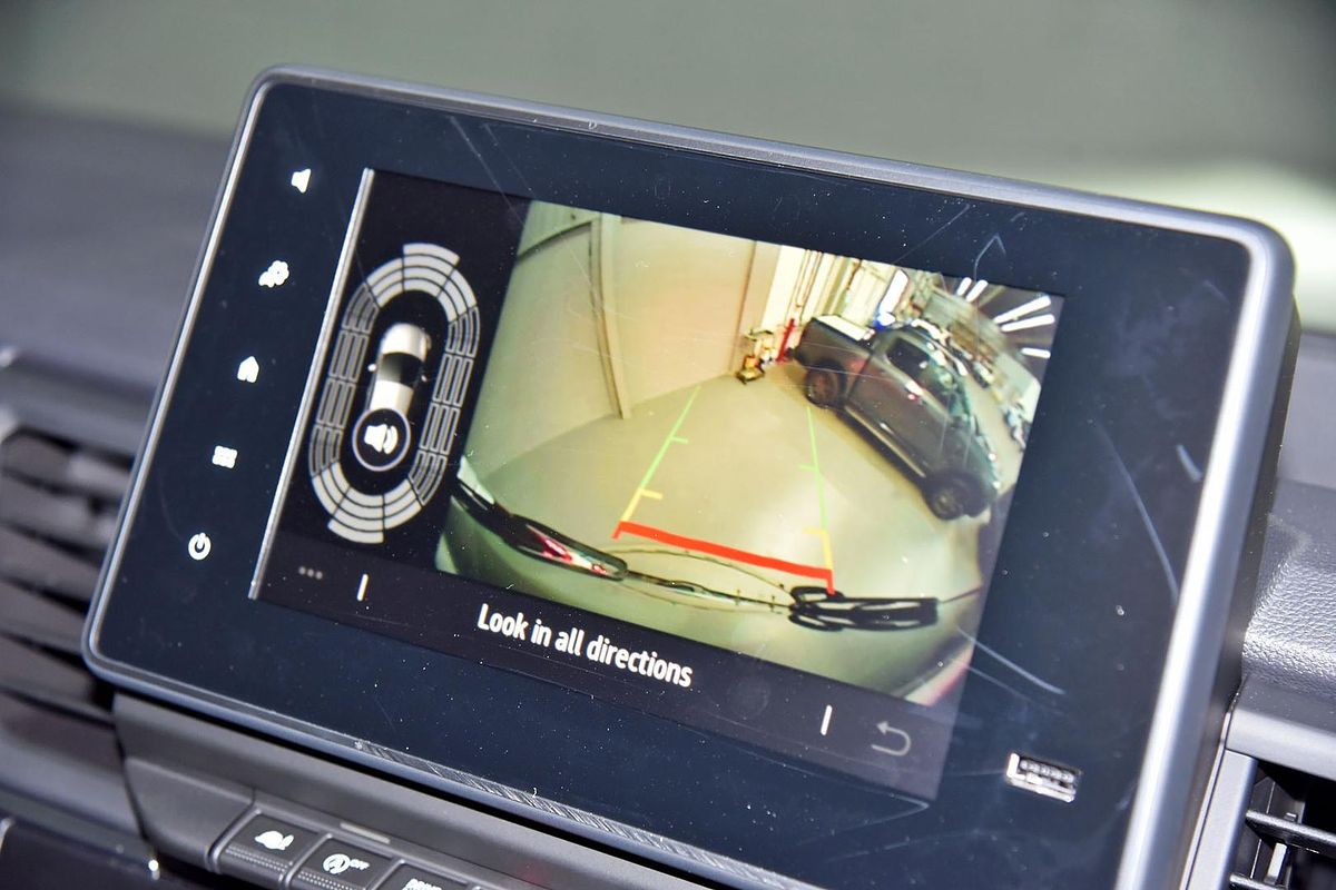 2025 Renault Trafic Premium X82 LWB Low Roof