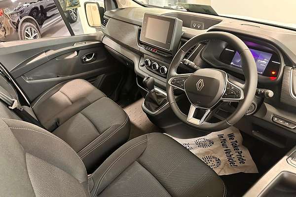 2025 Renault Trafic Premium X82 SWB Low Roof
