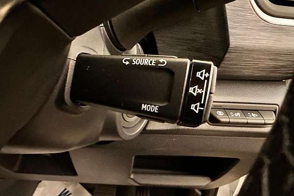 2025 Renault Trafic Premium X82 SWB Low Roof