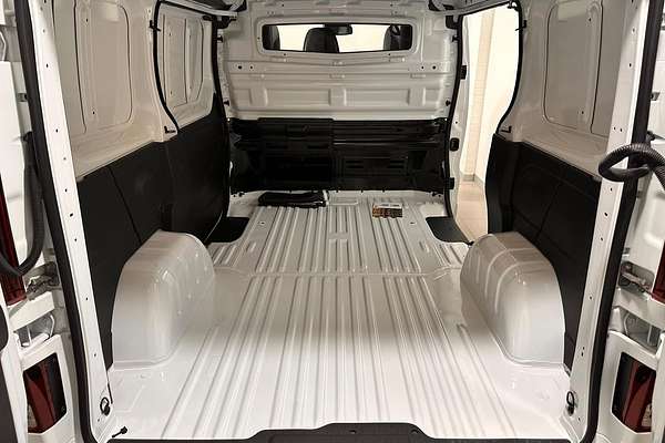 2025 Renault Trafic Premium X82 SWB Low Roof