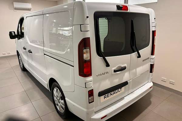 2025 Renault Trafic Premium X82 SWB Low Roof