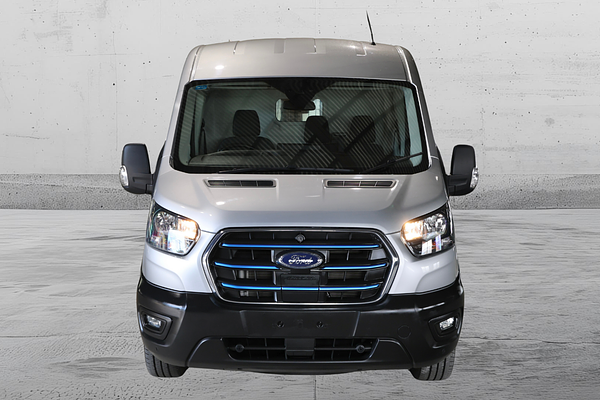 2022 Ford E-Transit 420L VO Mid Roof
