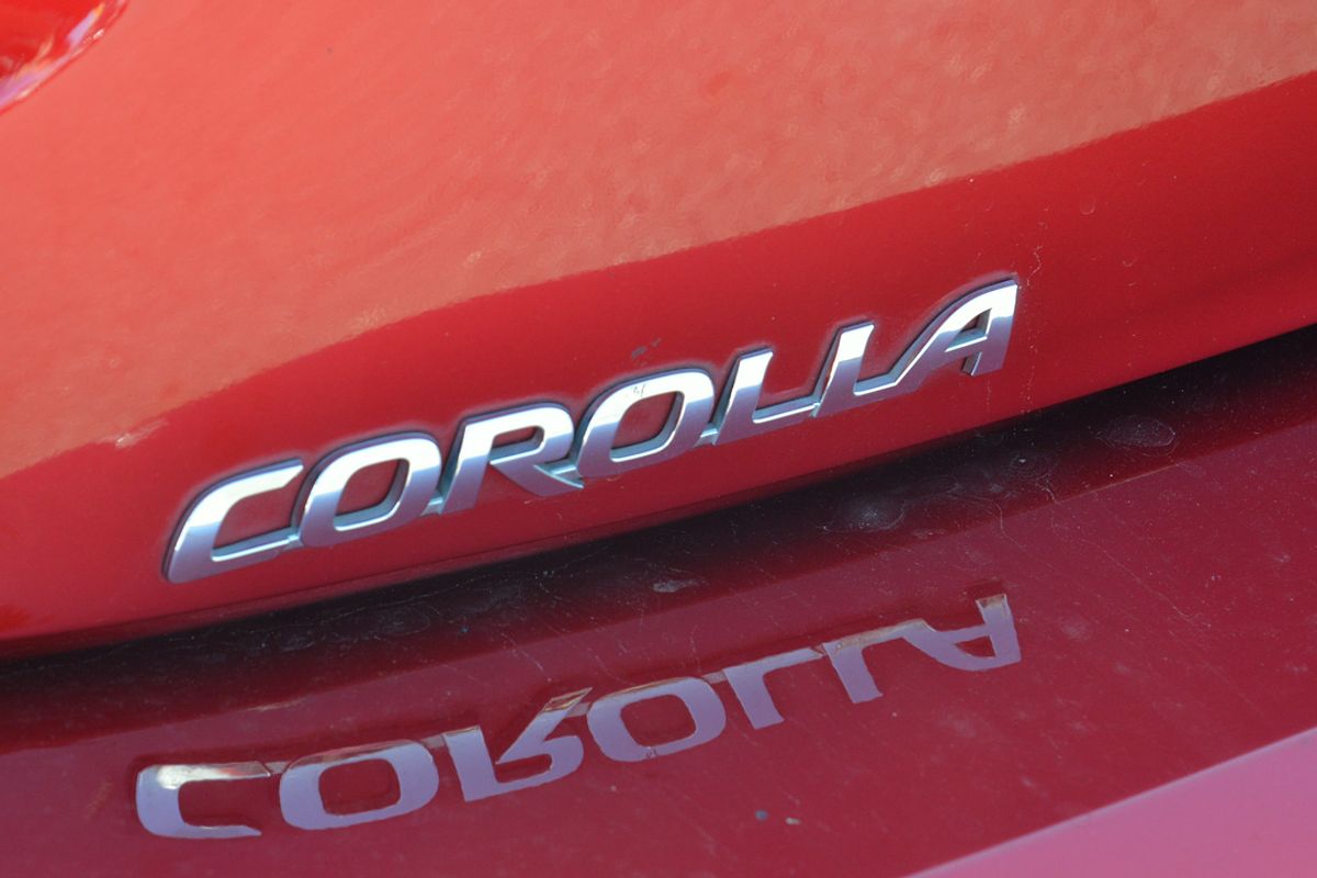 2023 Toyota Corolla Ascent Sport Hybrid ZWE219R