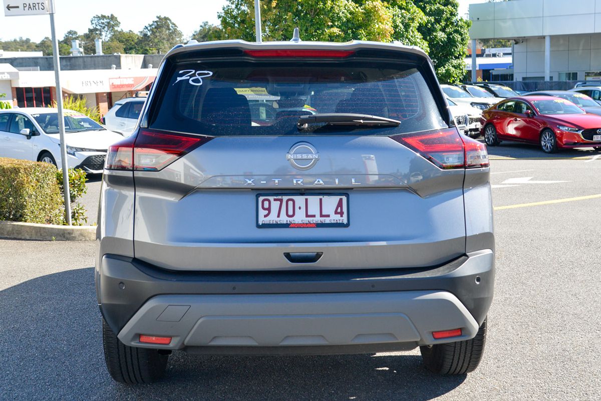 2024 Nissan X-TRAIL ST T33