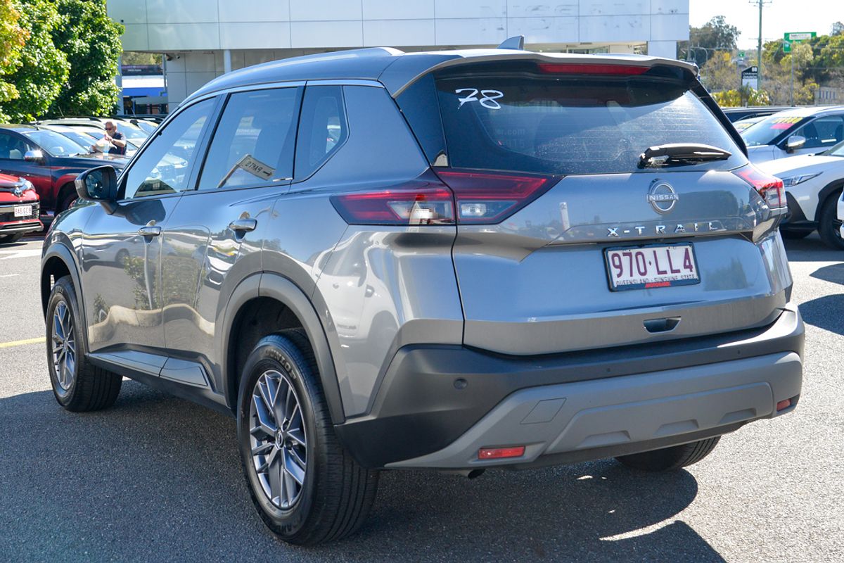 2024 Nissan X-TRAIL ST T33