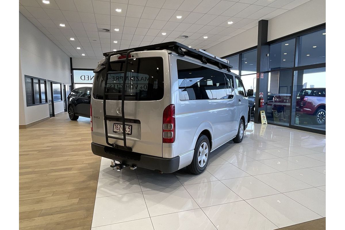 2017 Toyota Hiace TRH201R LWB