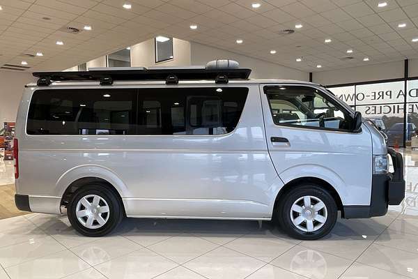 2017 Toyota Hiace TRH201R LWB