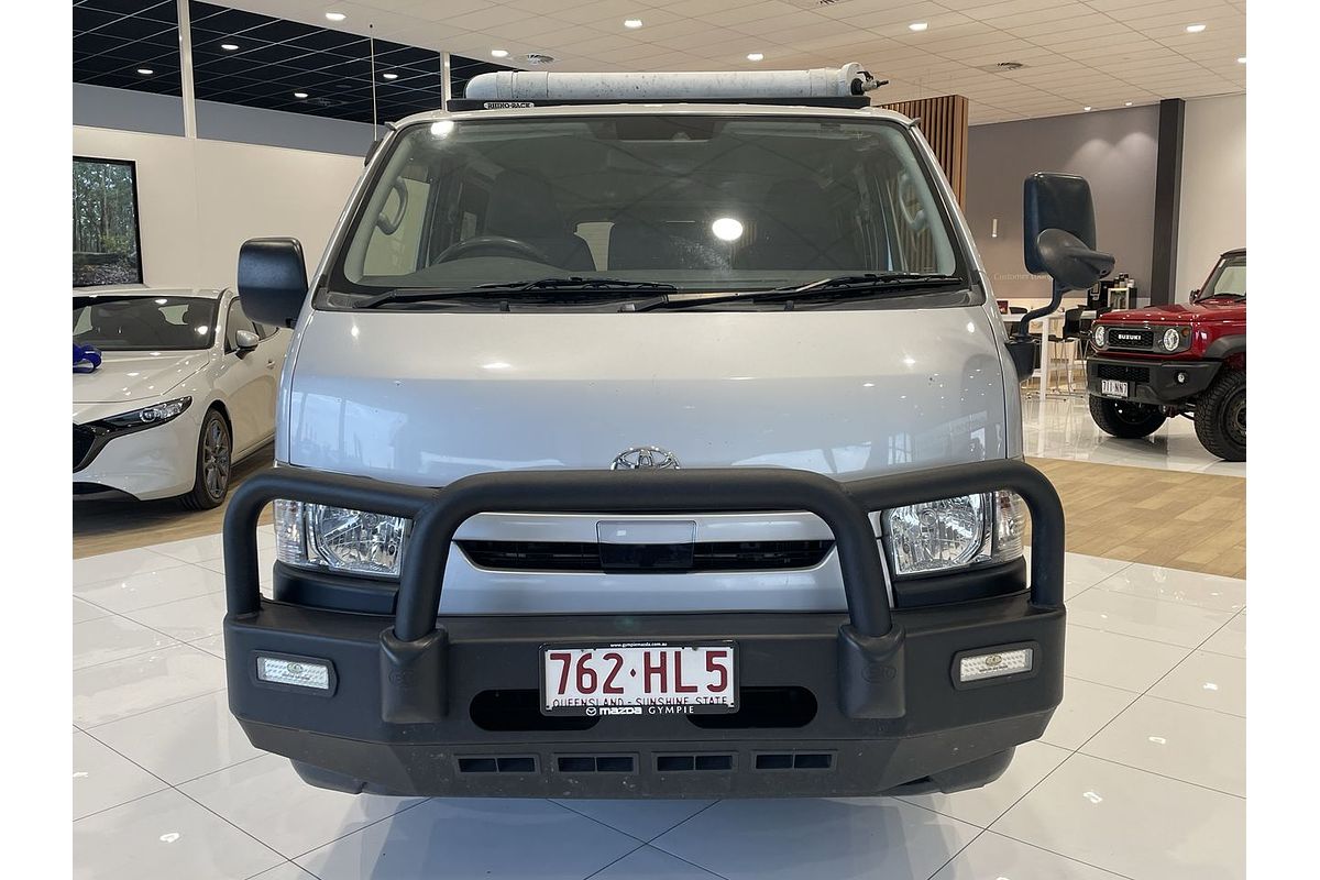 2017 Toyota Hiace TRH201R LWB