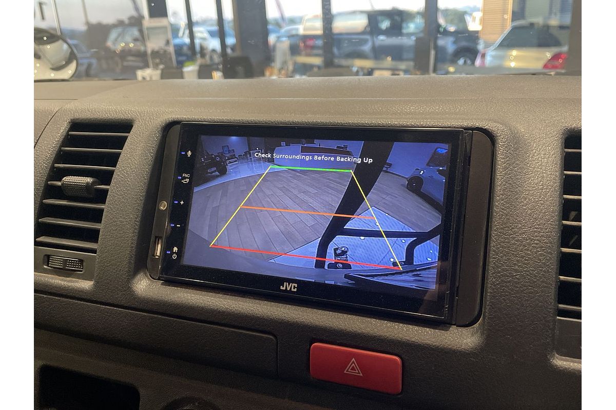 2017 Toyota Hiace TRH201R LWB