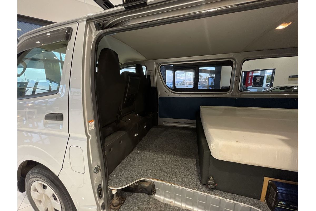 2017 Toyota Hiace TRH201R LWB