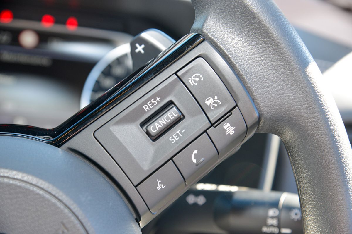 2024 Nissan X-TRAIL ST T33