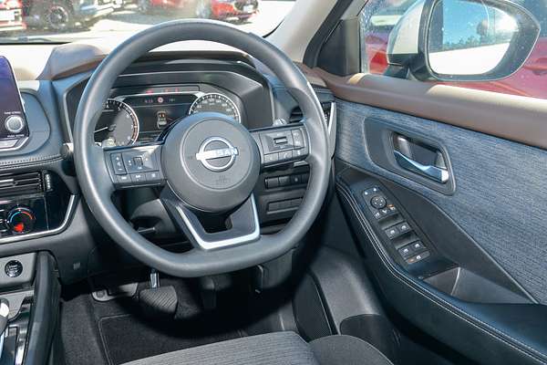 2024 Nissan X-TRAIL ST T33