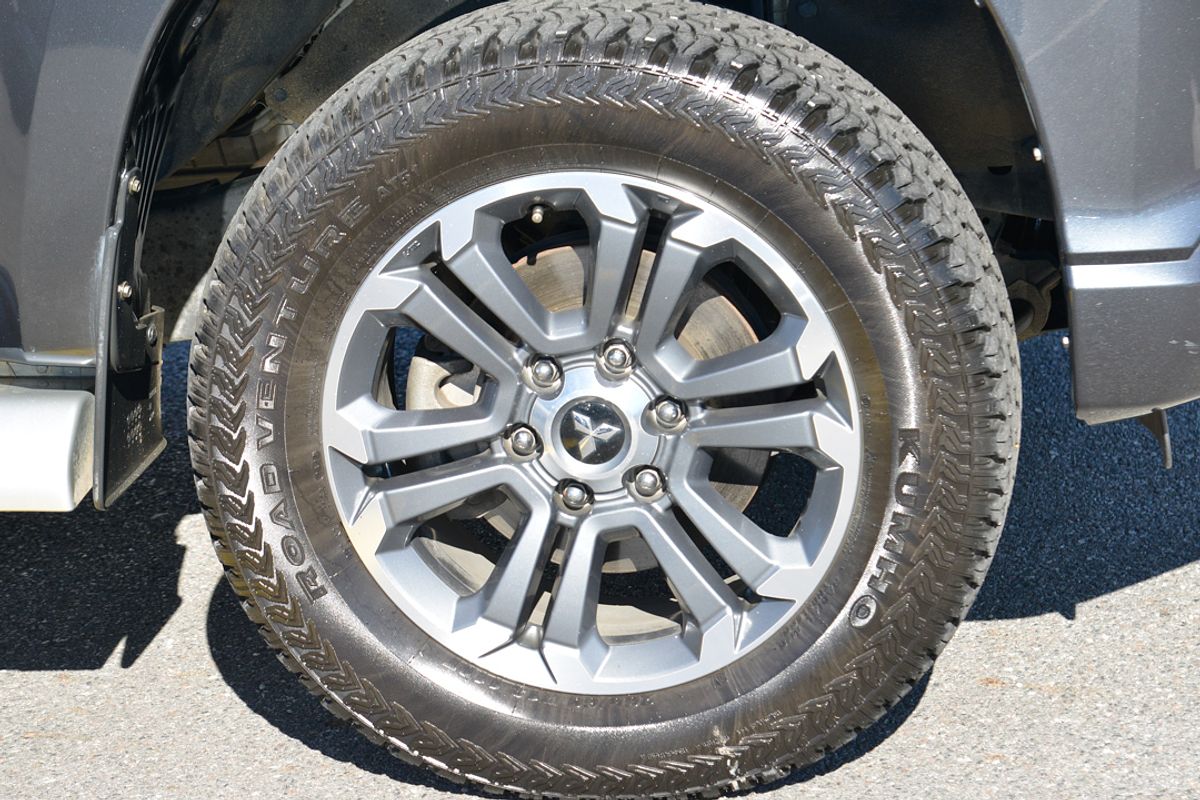 2020 Mitsubishi Triton GLS MR 4X4