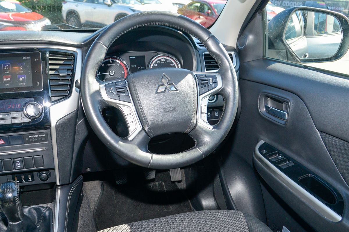 2020 Mitsubishi Triton GLS MR 4X4