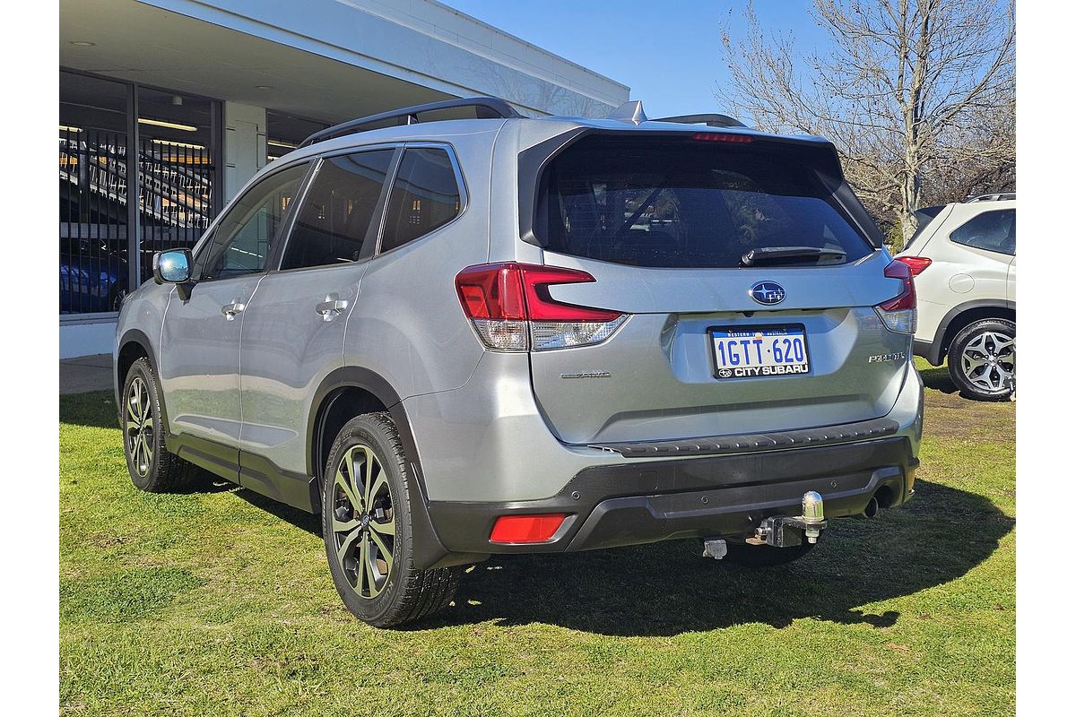 2019 Subaru Forester 2.5i Premium S5
