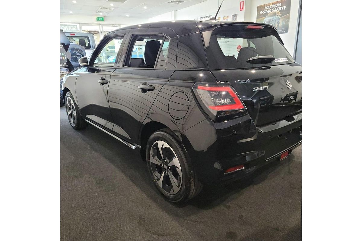 2025 Suzuki Swift Hybrid GLX UZ