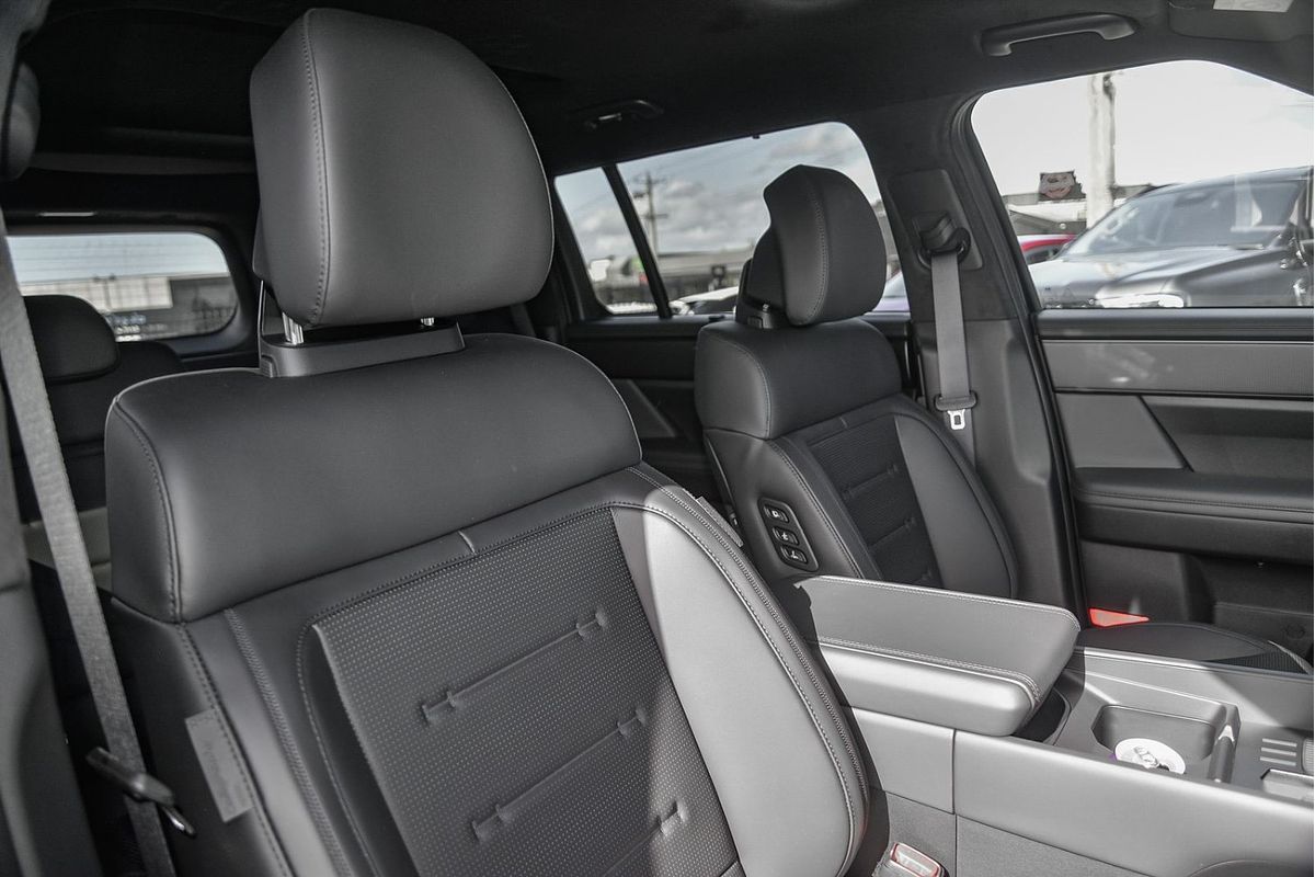 2025 Hyundai Santa Fe Hybrid Calligraphy MX5.V2