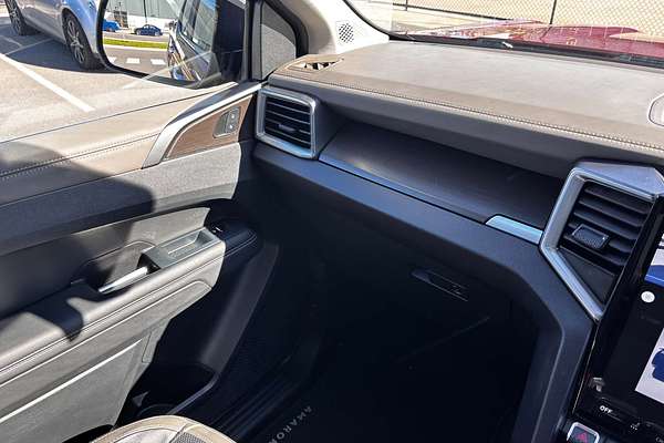 2024 Volkswagen Amarok TDI600 Style NF 4X4