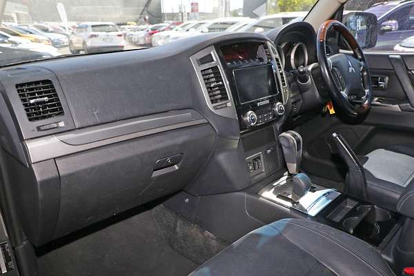 2018 Mitsubishi Pajero Exceed NX