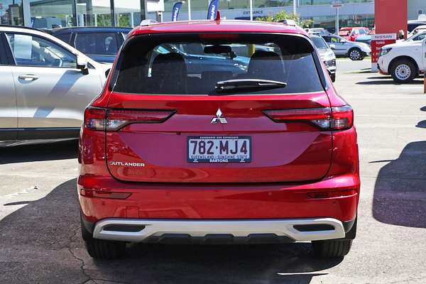 2024 Mitsubishi Outlander LS ZM