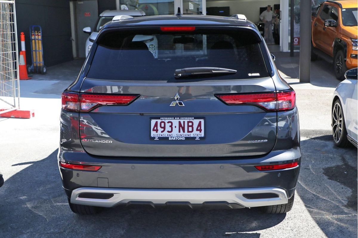 2024 Mitsubishi Outlander Exceed Tourer ZM