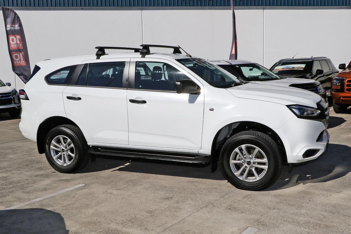 2021 Isuzu MU-X LS-M
