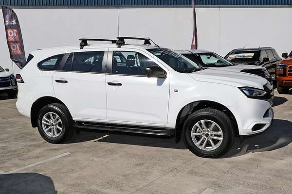 2021 Isuzu MU-X LS-M