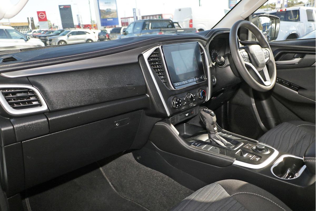 2021 Isuzu MU-X LS-M