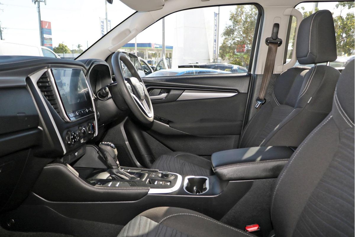 2021 Isuzu MU-X LS-M