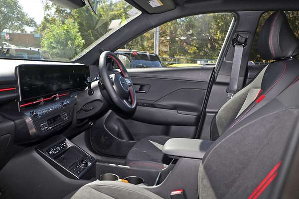 2025 Hyundai Kona Premium N Line SX2.V2