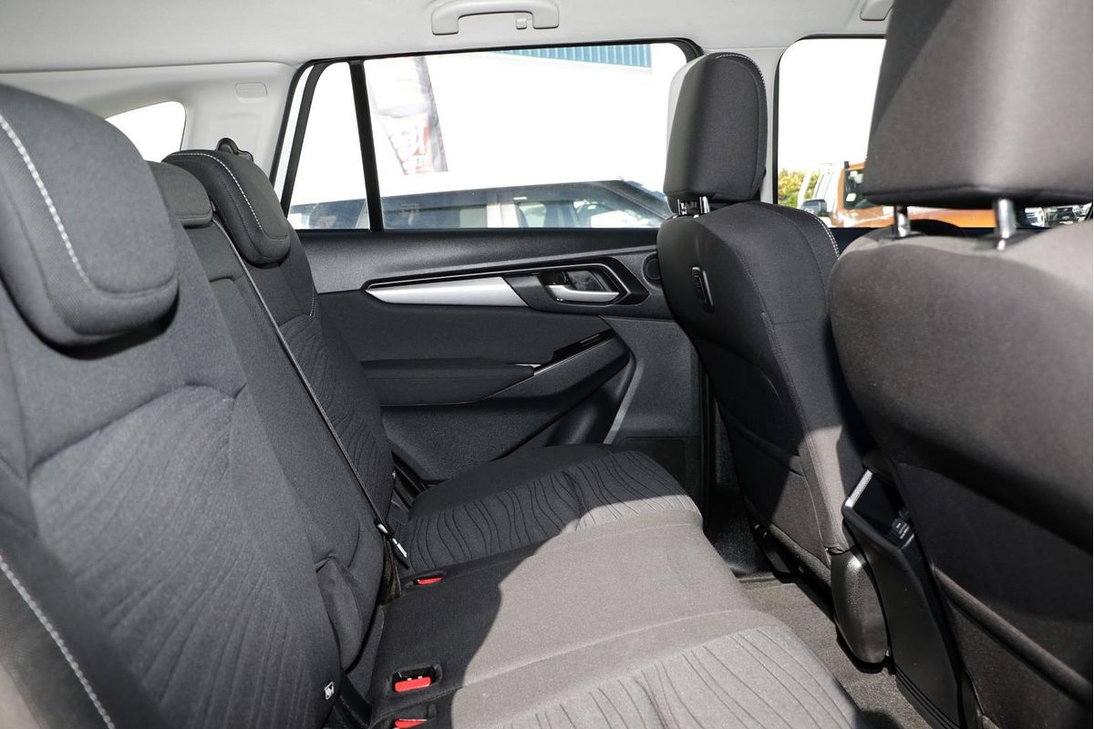 2021 Isuzu MU-X LS-M