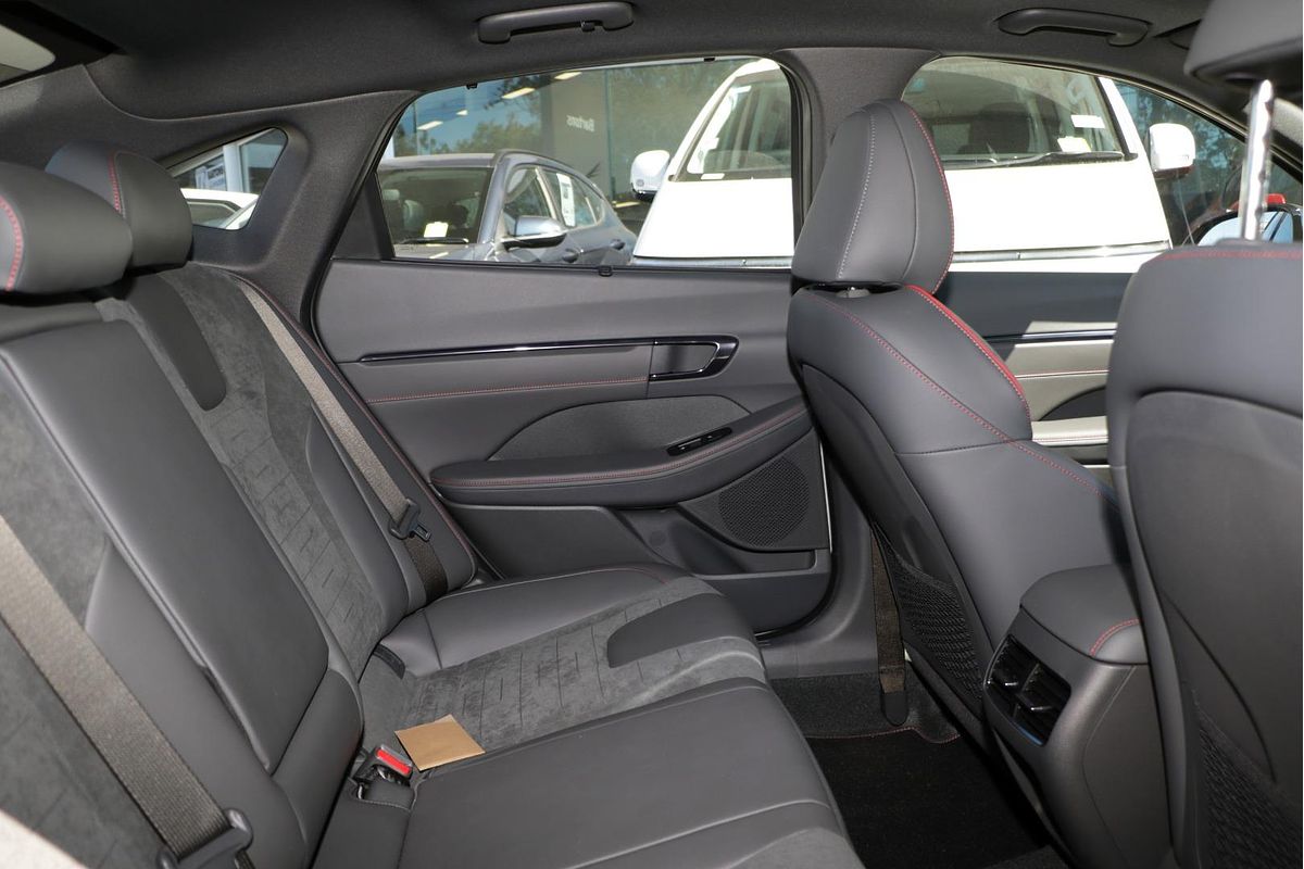 2025 Hyundai Sonata N Line DN8.V4