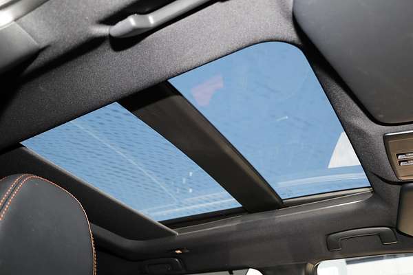 2024 Mitsubishi Outlander Exceed Tourer ZM