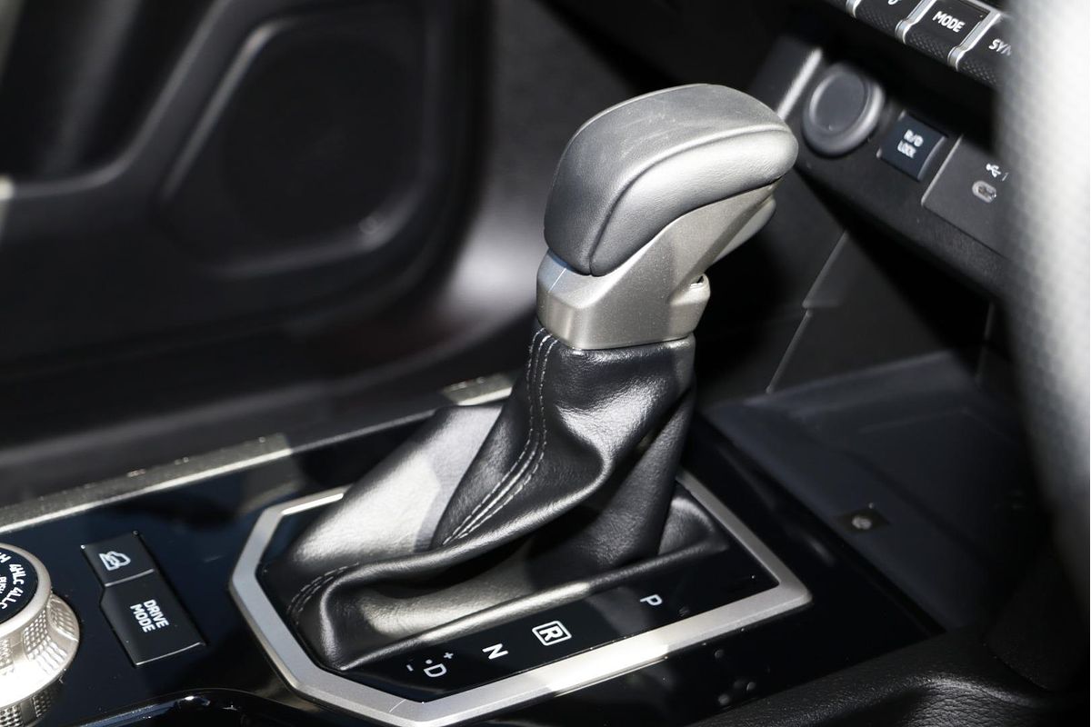 2024 Mitsubishi Triton GLS MV 4X4