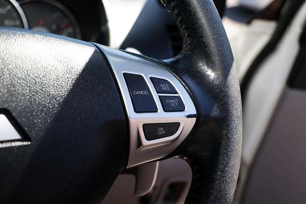 2015 Mitsubishi Challenger PC