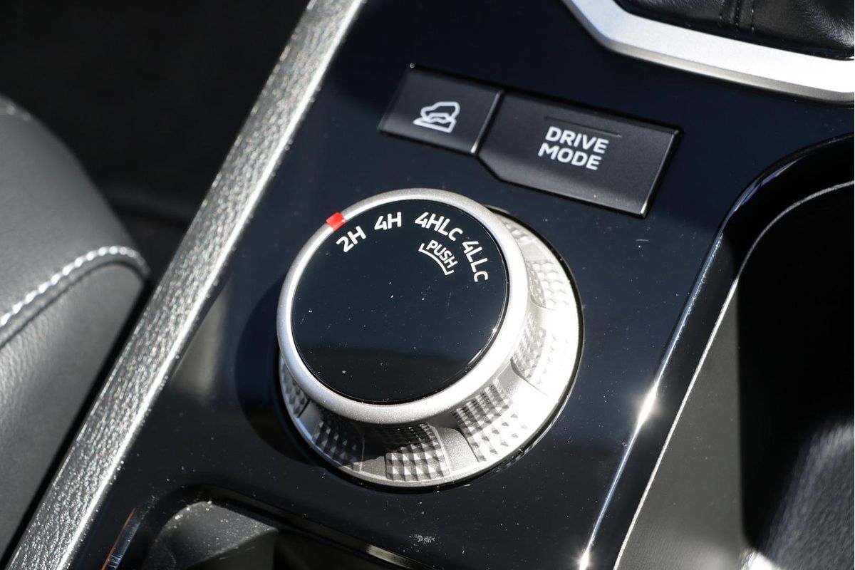 2024 Mitsubishi Triton GLS MV 4X4