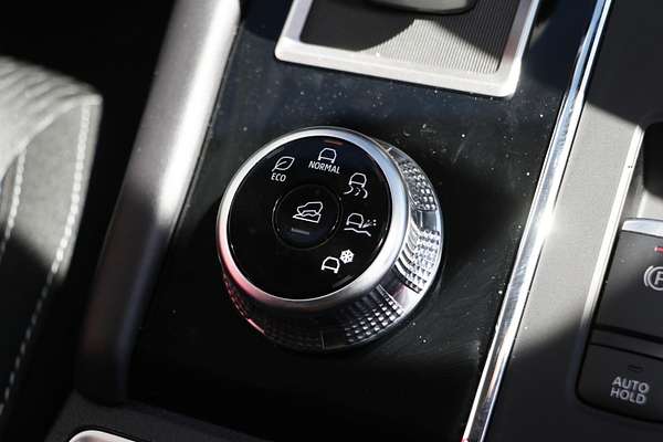 2024 Mitsubishi Outlander LS ZM