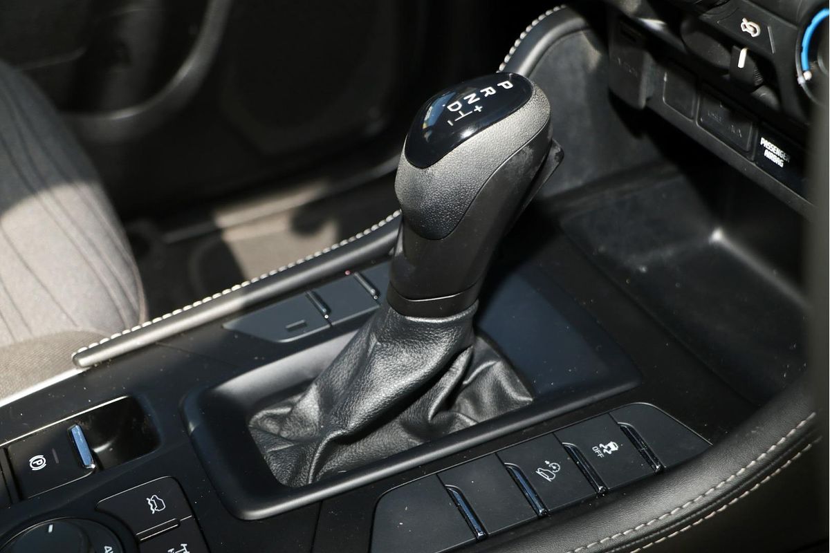 2021 Isuzu MU-X LS-M
