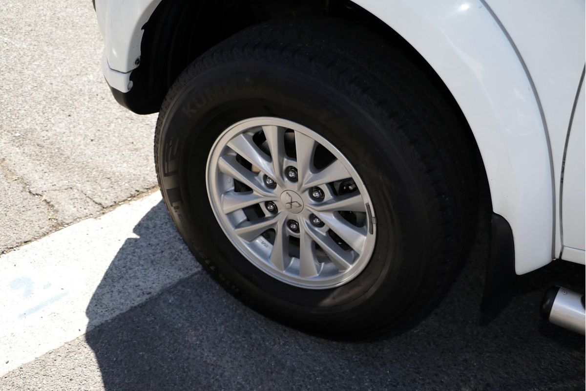 2015 Mitsubishi Challenger PC