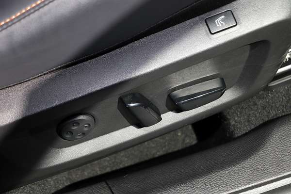 2024 Mitsubishi Outlander Exceed Tourer ZM