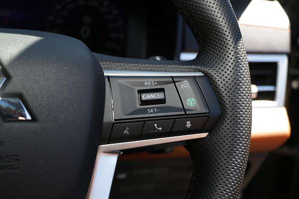 2024 Mitsubishi Outlander Exceed Tourer ZM