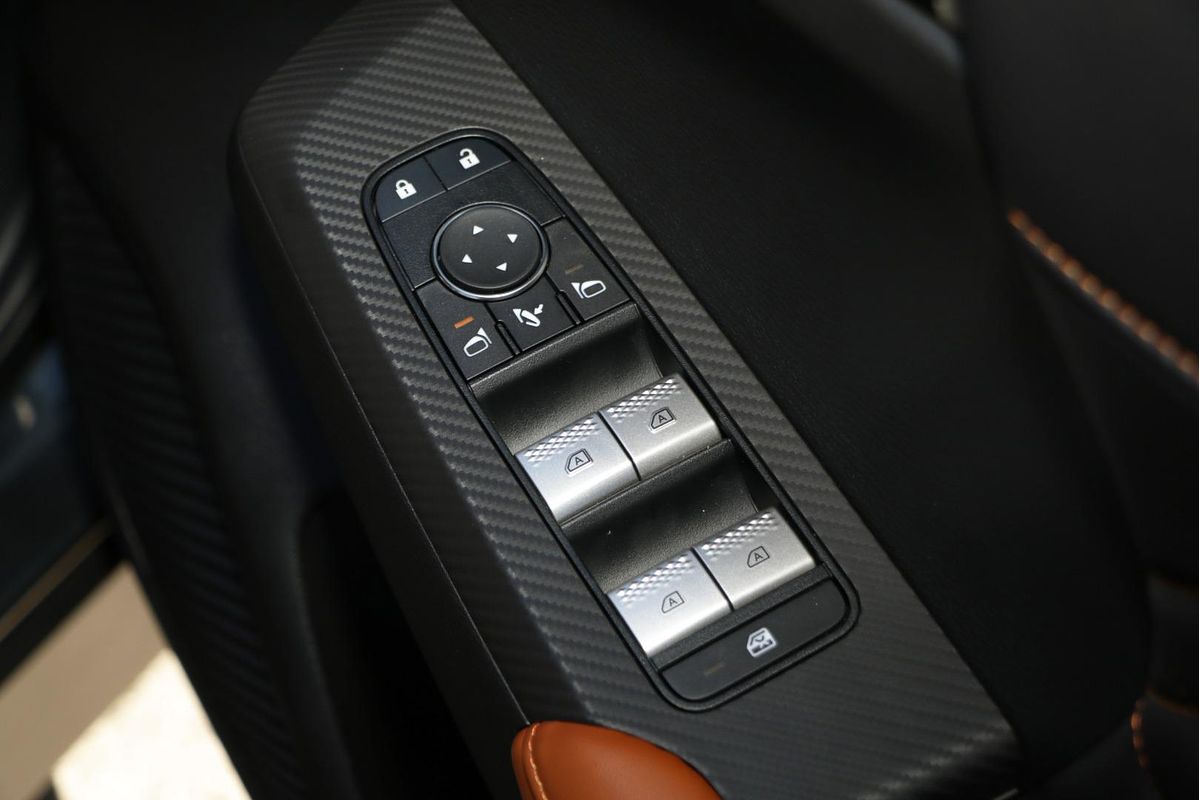 2024 Mitsubishi Outlander Exceed Tourer ZM