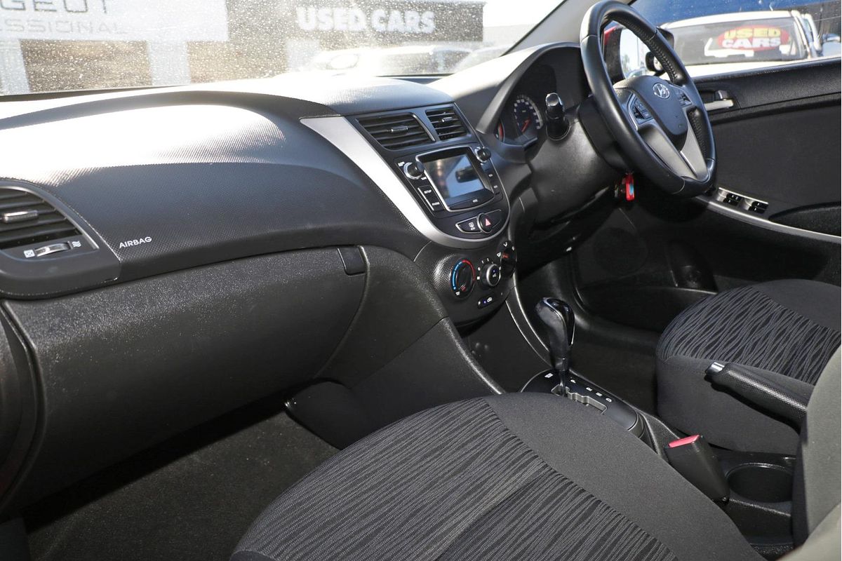 2018 Hyundai Accent Sport RB6