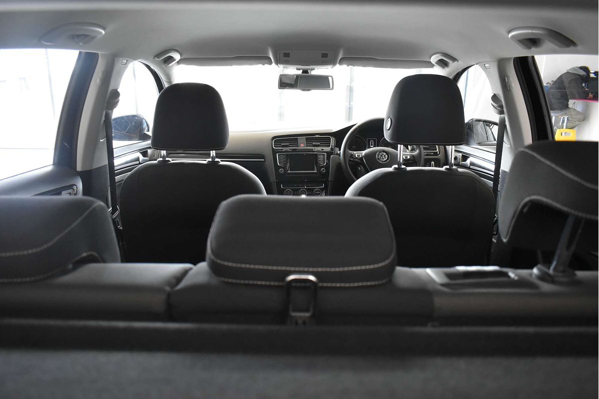 2014 Volkswagen Golf 103TSI Highline 7