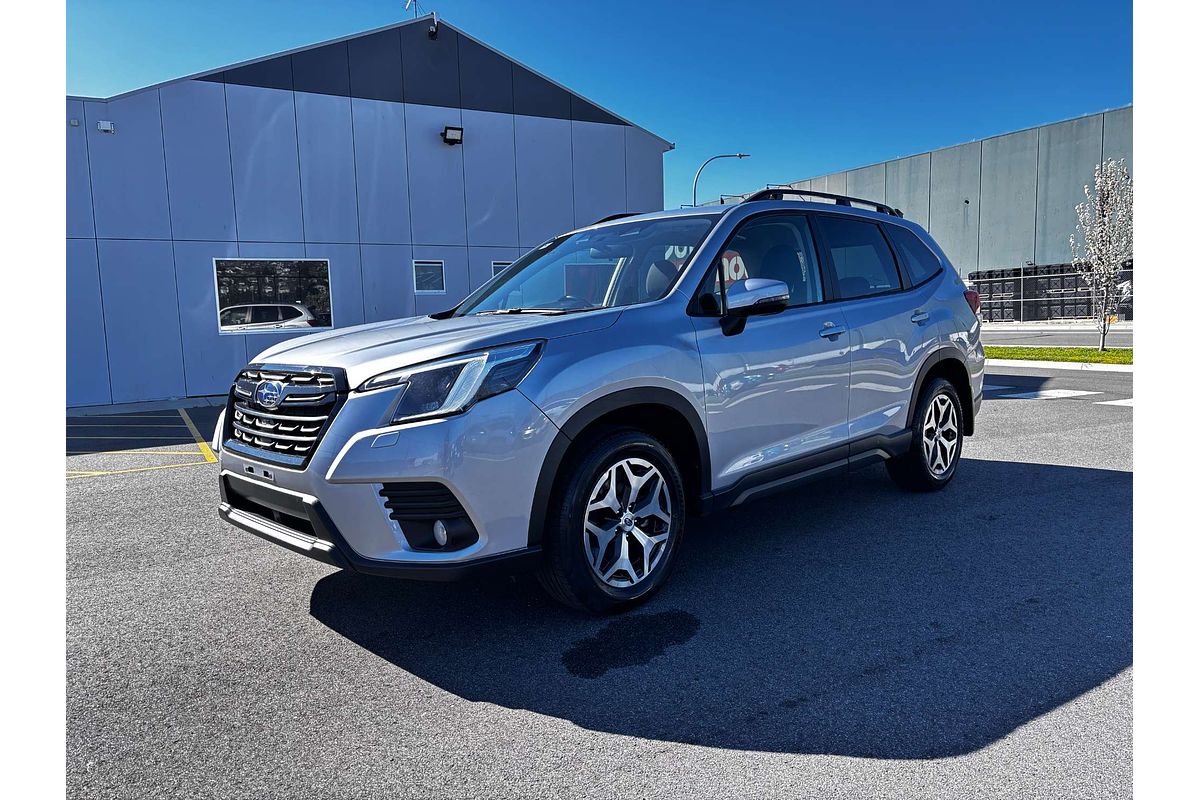 2023 Subaru Forester 2.5i S5