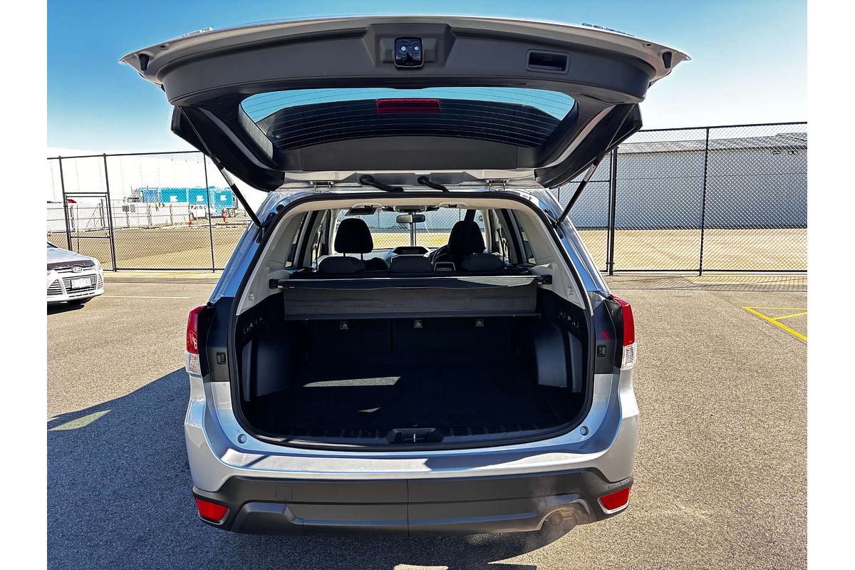 2023 Subaru Forester 2.5i S5