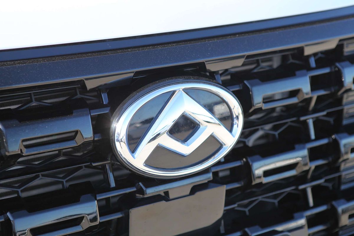 2024 LDV D90 Mode SV9A