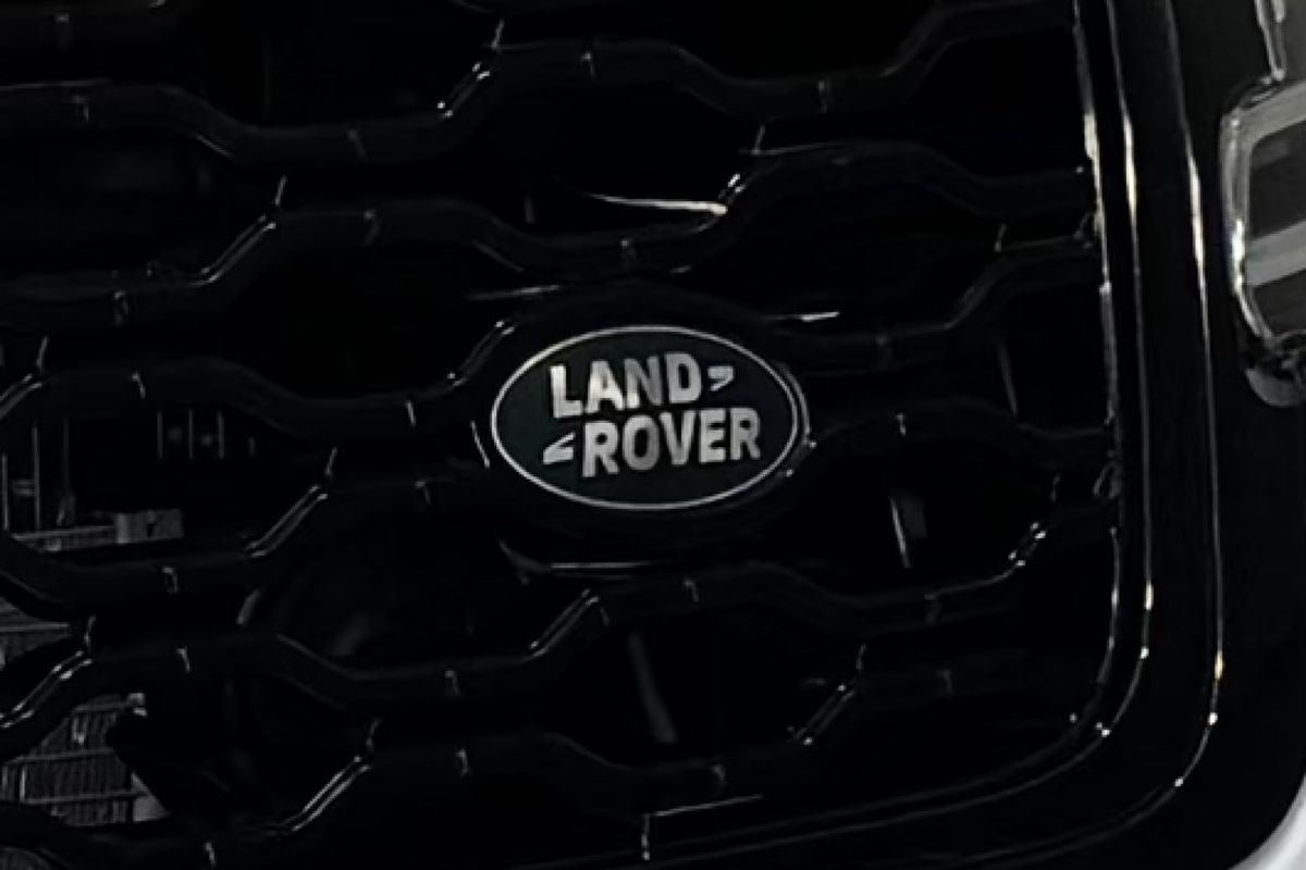 2020 Land Rover Range Rover Velar P250 R-Dynamic S L560