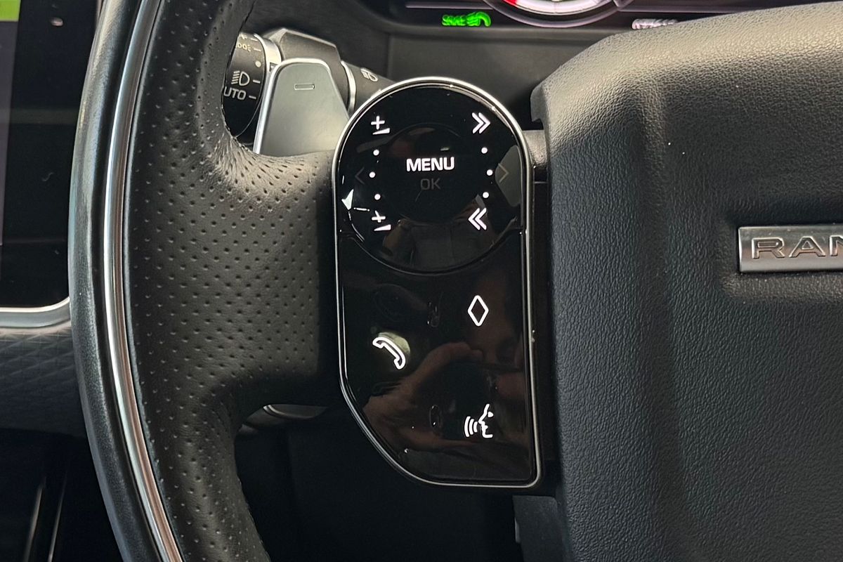 2020 Land Rover Range Rover Velar P250 R-Dynamic S L560